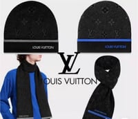 Image 2 of LV Wool Hat Set