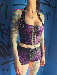 Image 3 of Velvet leopard top with rings - different colours