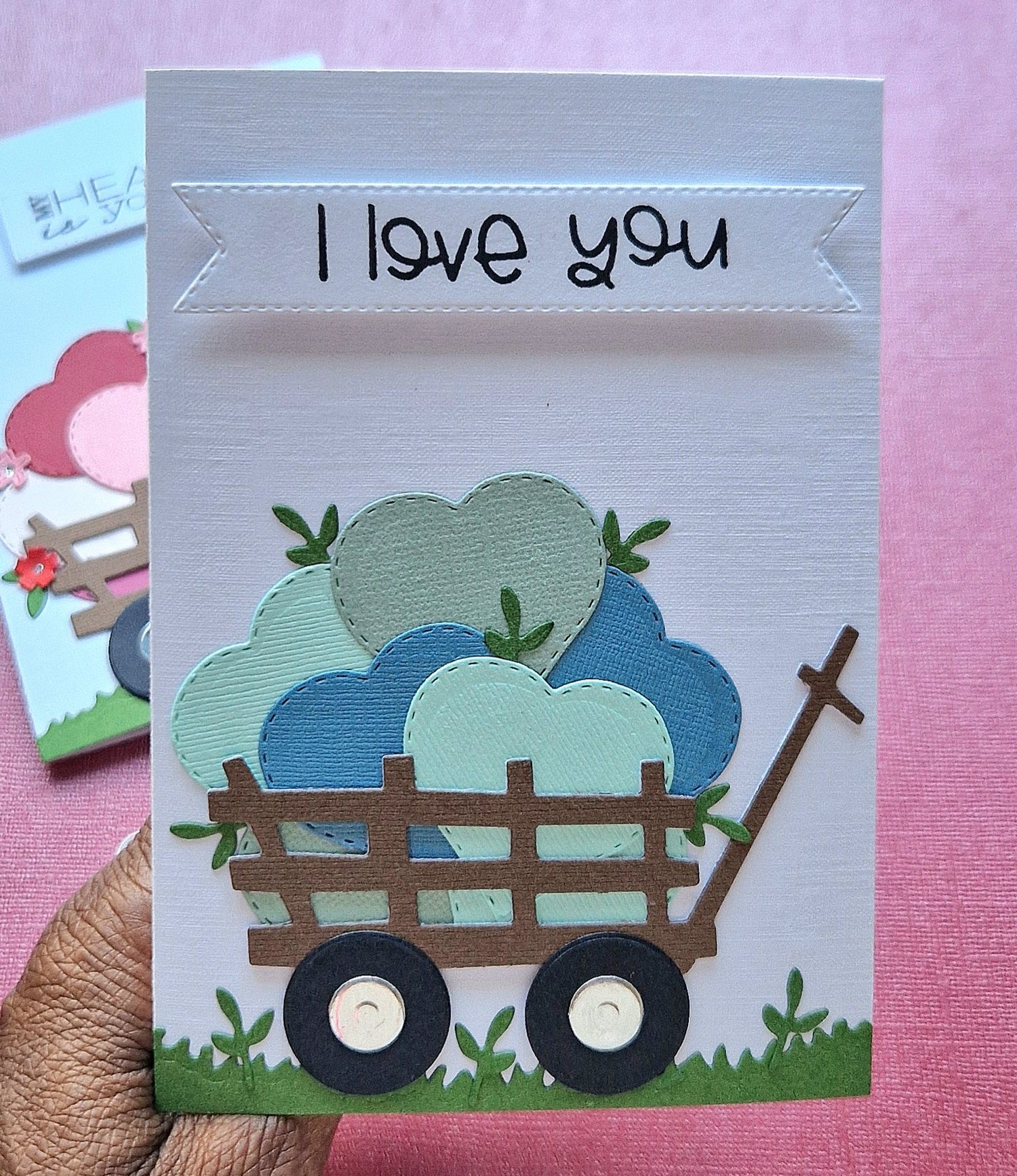 Image of Trolley Hearts & Floral Kisses