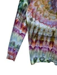 Image 4 of XL Ladies Long-Sleeve Stretch Tee in Earthy Spiral Ice Dye
