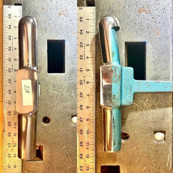 Image of Stake with Cylindrical and Rounded Ends (item 218)