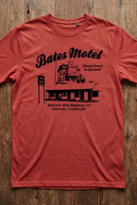 Image 4 of Camiseta Motel Bates 