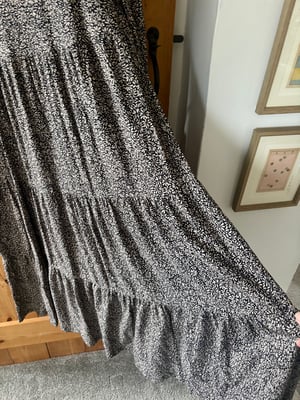 Seasalt Cornwall Black & White Floral Midi Dress – UK 8 Was £80, now £25