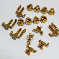 Image 6 of 1:25 solenoids dumps and knobs