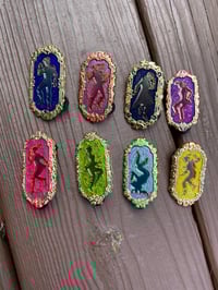 Image 4 of Gogo Portraits Extras