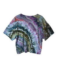 Image 6 of XL Crop Tee in Earthy Agate Ice Dye