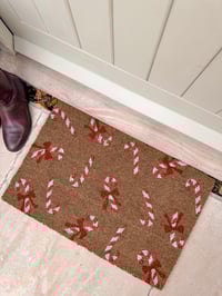 Candy cane doormat 