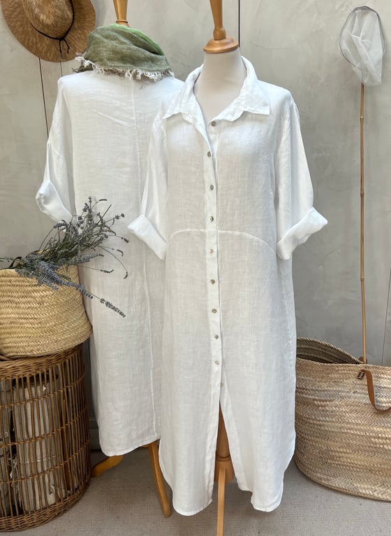 Image of Robe Chemisier en Lin Aura Blanche