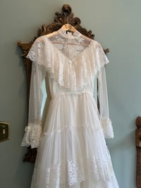 Image 4 of 1970s Immaculate Tiered Lace