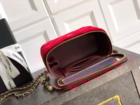 Image 8 of LIBERTY RED PURSE