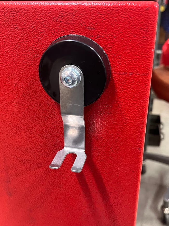 Magnetic air tool holder