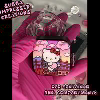 Image 6 of Hello Kitty Dab Container