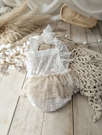 Image 3 of Photo prop | Boho baby outfit | Bianca | age 9-12 months | sitter baby body-dress | white