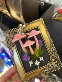 Image 2 of Gold frame small led 