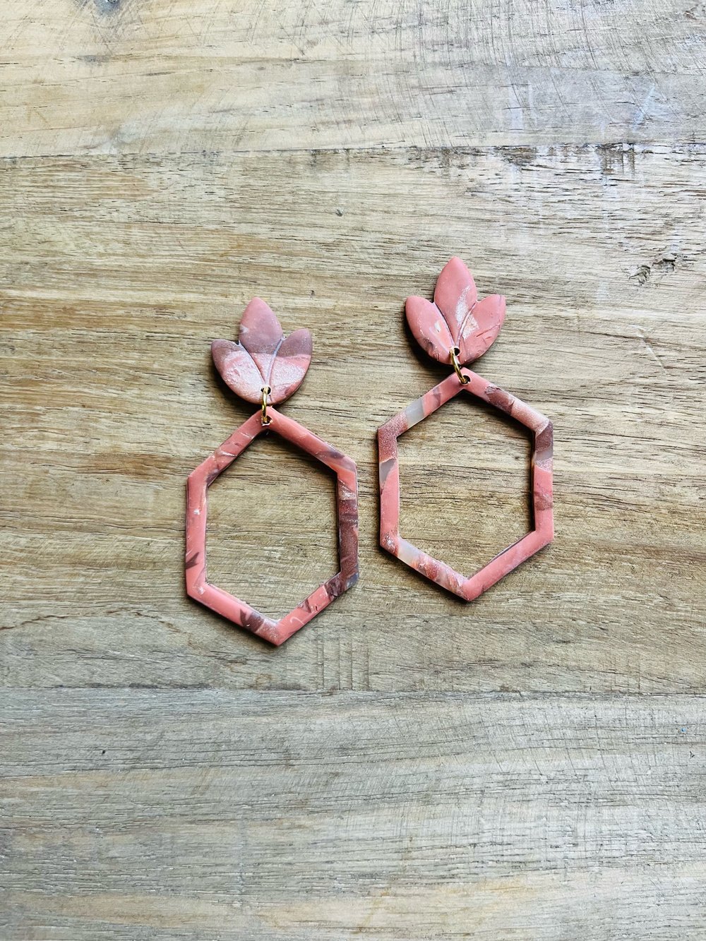 Image of Hexagon Hoop in Terracotta mix