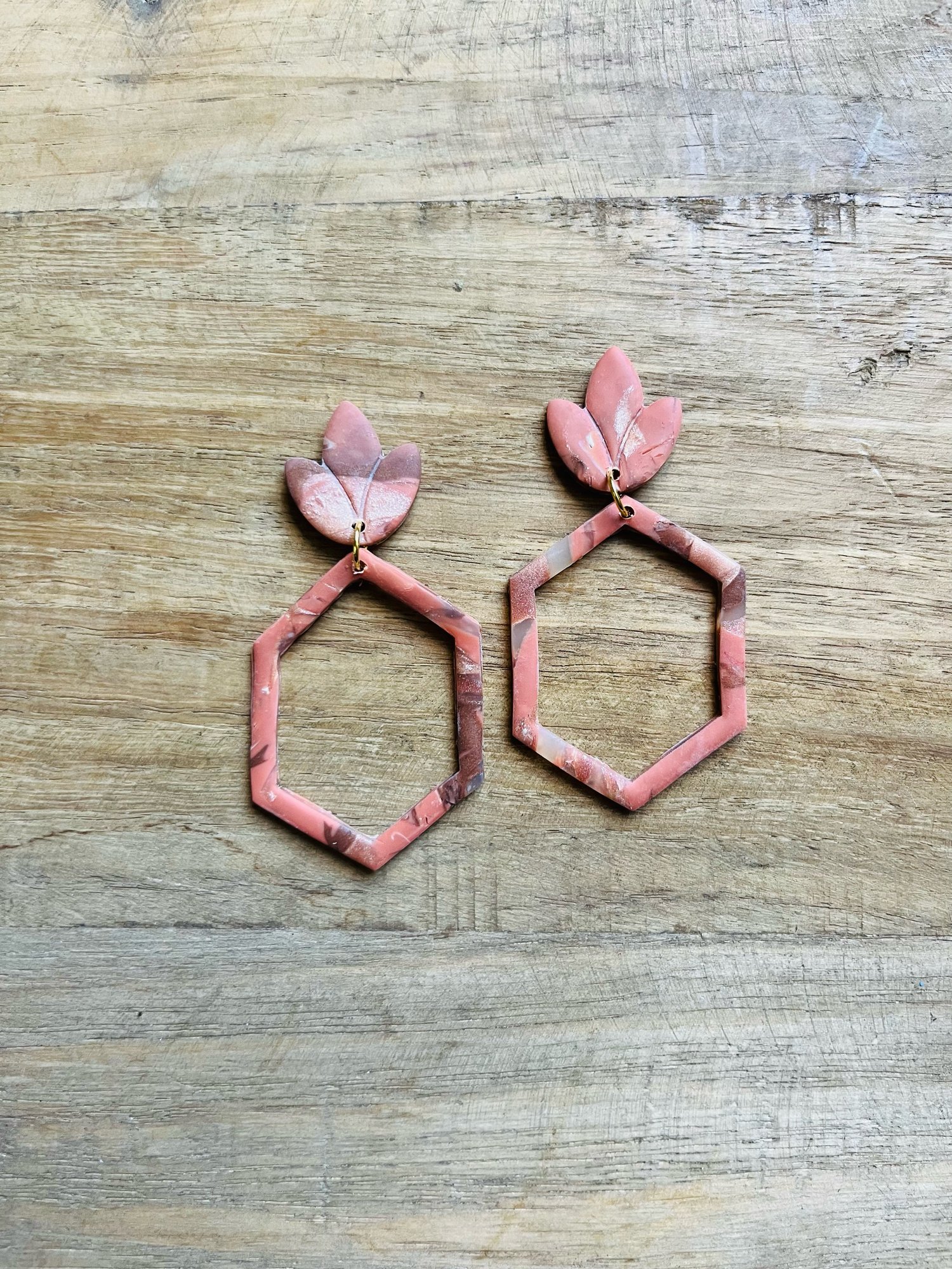 Image of Hexagon Hoop in Terracotta mix