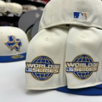 Image 3 of New Era 59Fifty Chrome / Royal WS05