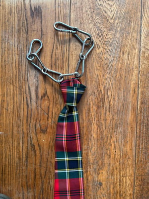 Carabiner - Tartan Red