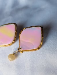 Image 2 of Opalescent Teardrop IV