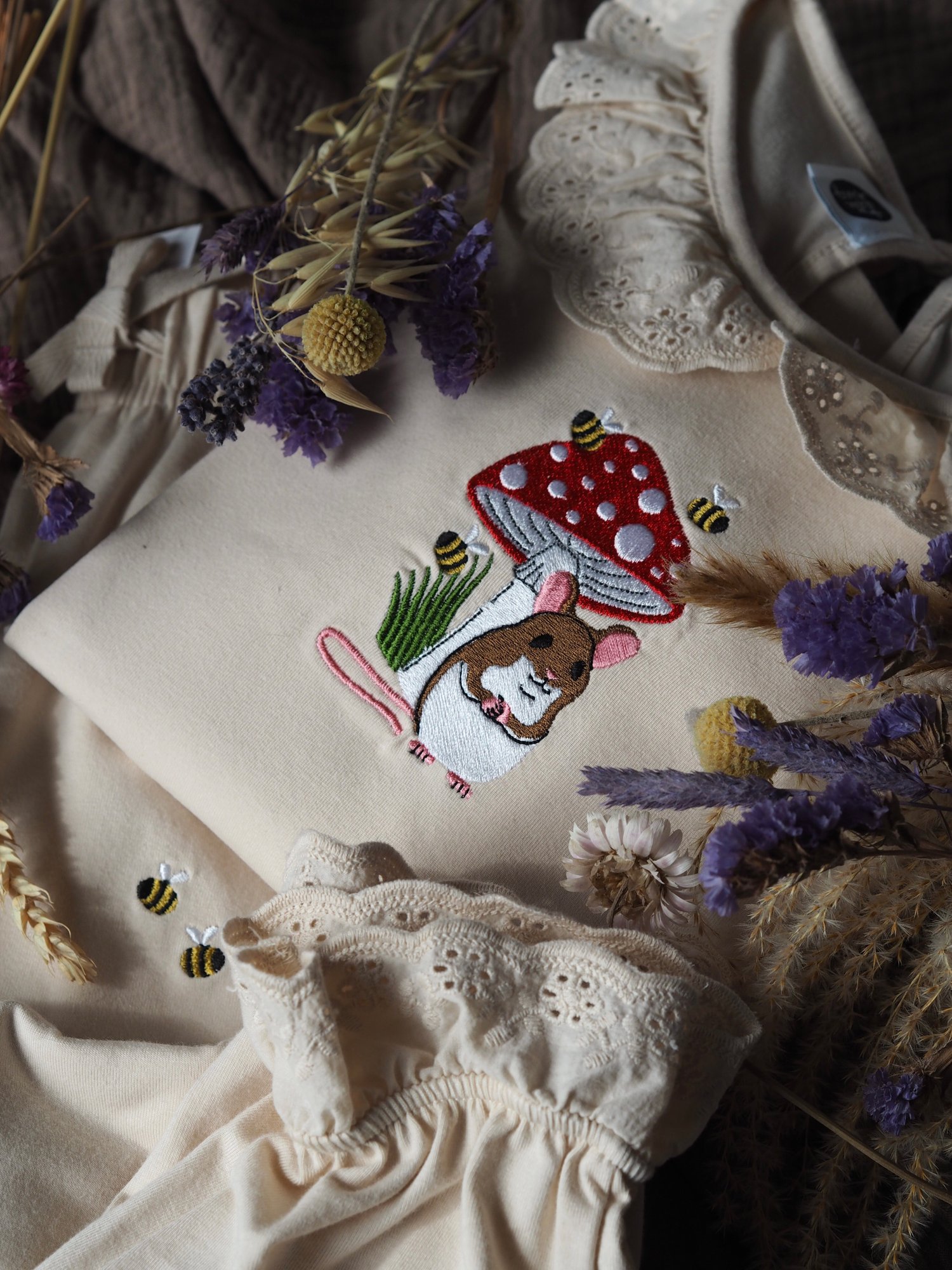 Image of Natural Frilled PJ'S - Summer Mouse & Bee's