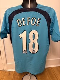 Image 3 of Tottenham Hotspur “DEFOE 18” 2006/07 Away Shirt + PL patches (M)