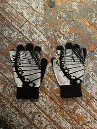 Image 2 of gateway gloves 