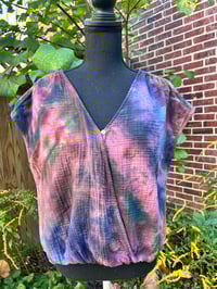 Image 1 of Suplice style wrap top Small