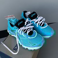 Image 1 of size: us6W uk4 eu37 cm23