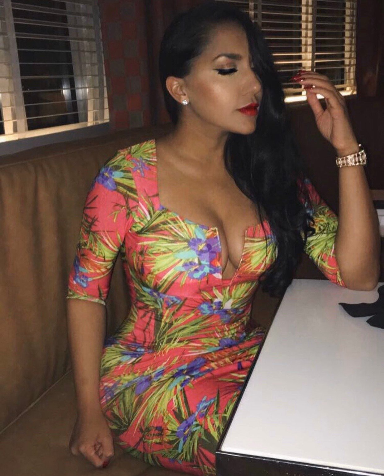 Image of CORAL FLORAL MIDI DRESS WITH UNDERWIRE (SMALL)