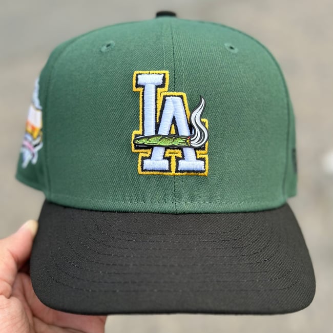 Up In Smoke Pin - King Palm