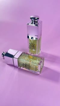 Image 1 of Juicy Queen- Jade (lip oil)