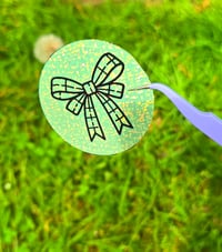 Image 3 of Green bow glitter circle die cut 