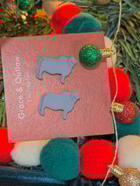 Grey Brahman Stud earrings 