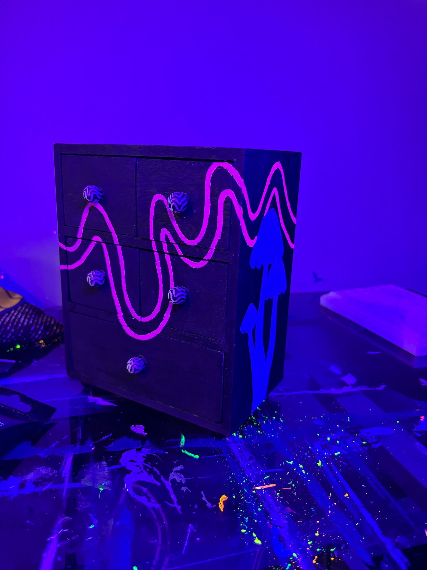 Image of Mini dresser 