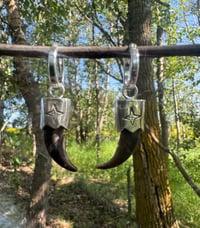 Image 1 of Wolf claw earrings 1