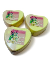 Image 5 of Bath Hearts and Shells