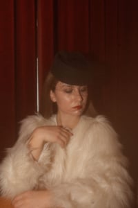 Image 4 of Hat Irene