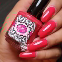 Image 1 of Glisten & Glow Feelin' Fang-tastic