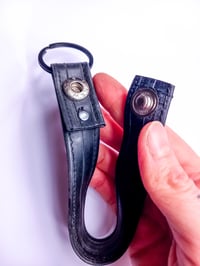 Image 5 of KEYRING "innertube"