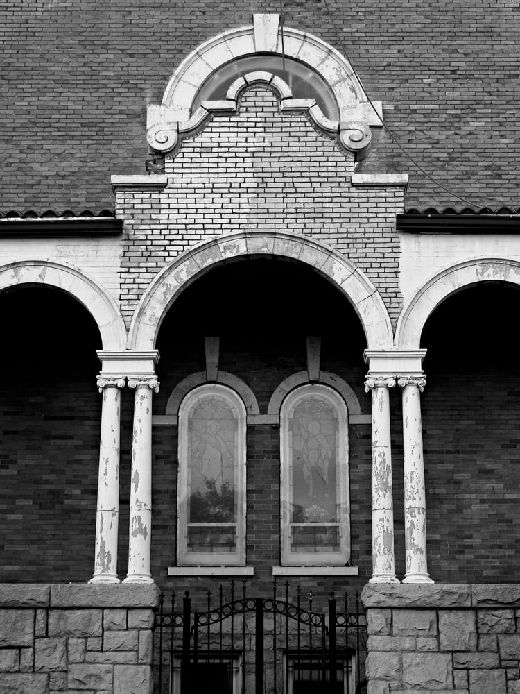 Image of Arches & Columns