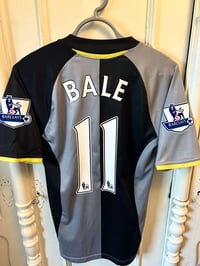 Image 7 of Tottenham Hotspur “BALE 11” 2012/13 Third Shirt + PL patches (S)