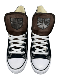 BROWN LEATHER SHIELD HIGH CHUCKS