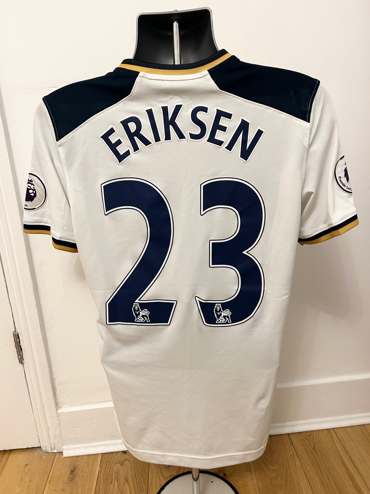 Image of Tottenham Hotspur “ERIKSEN 23” 2016/17 Home Shirt + PL patches (S)
