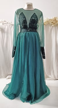 Image 1 of photography dress Adelle - size M - emerald - photo props