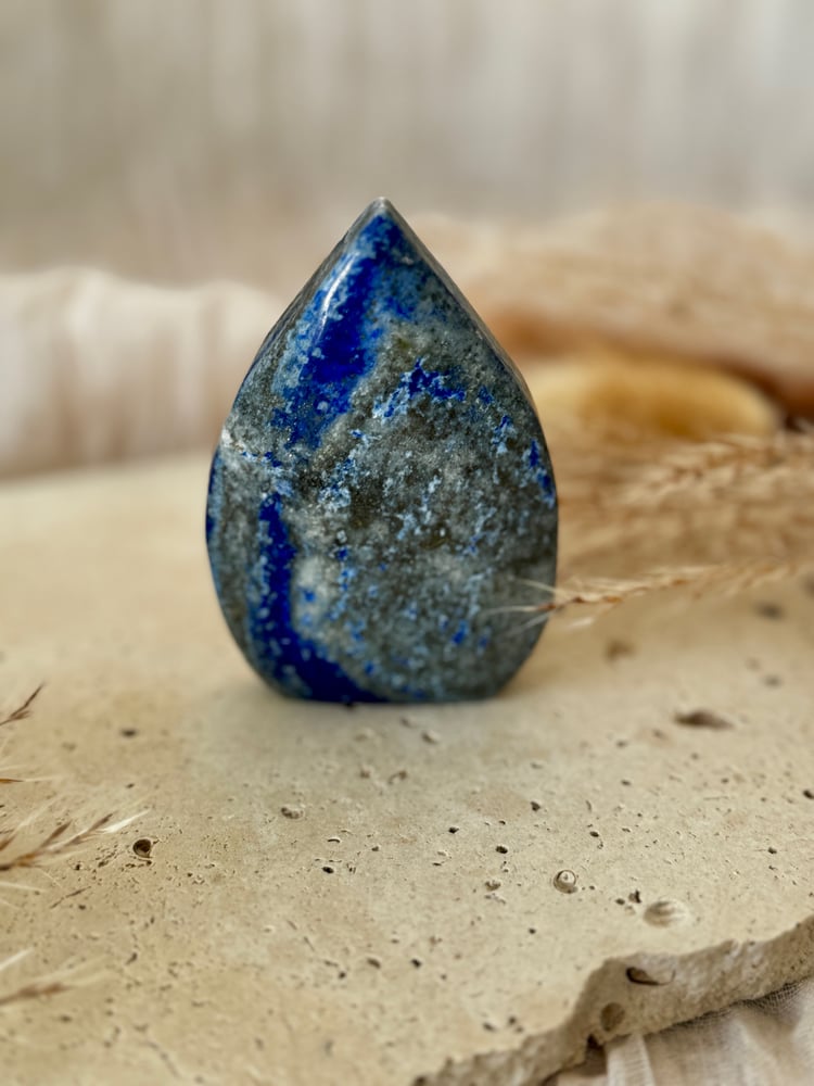 Image of Lapis Lazuli Teardrop