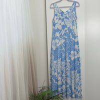 Image 9 of TOMMY BAHAMA blue and white floral Hawaiian print sleeveless maxi dress