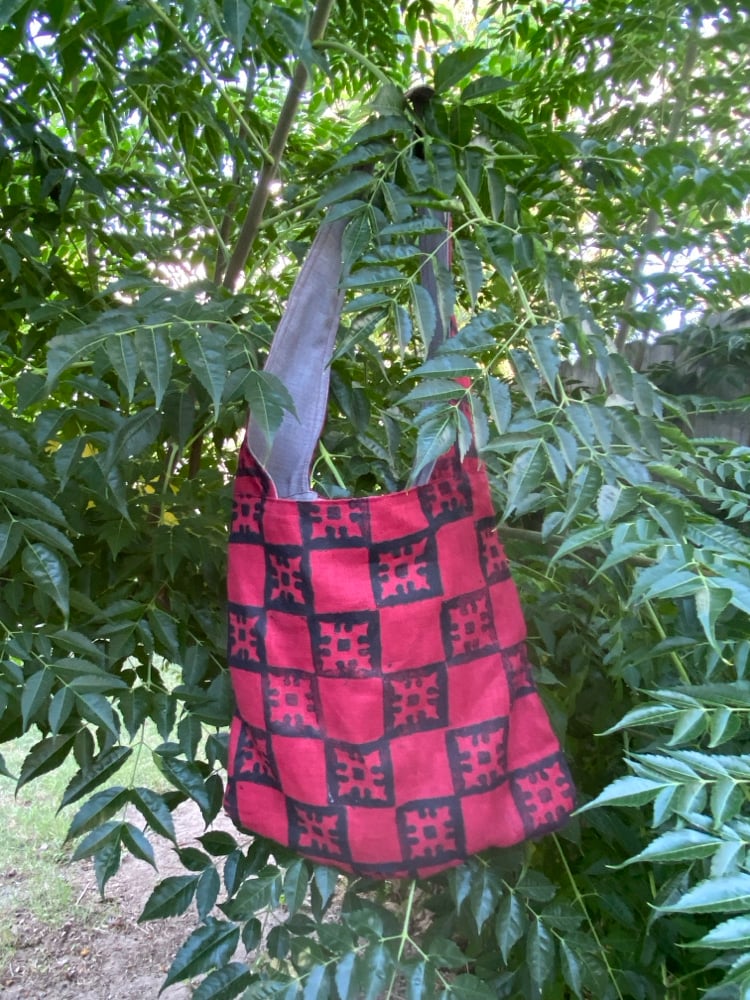 Carver Tote
