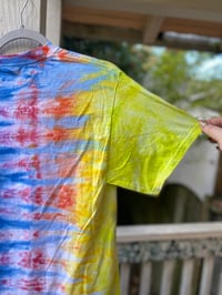 Image 6 of MEDIUM Mom I'm Scared Come Pick Me Up Tie Dye Shirt I5