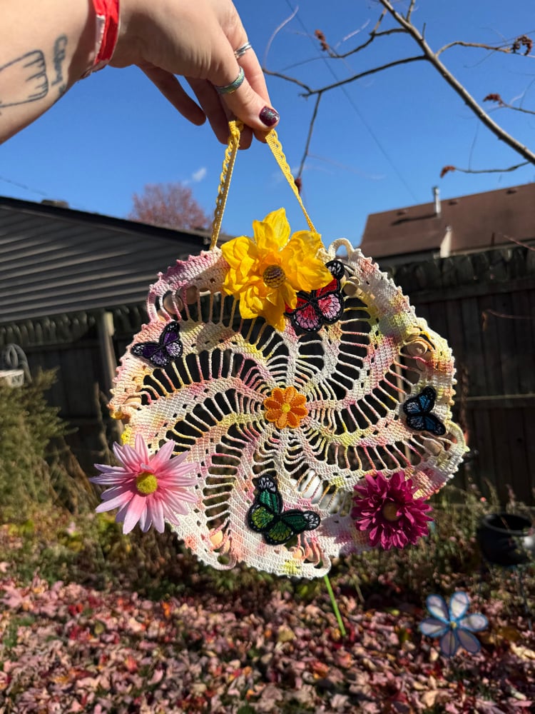 Image of Butterfly and flower wall hanging 🦋🌼🧡 