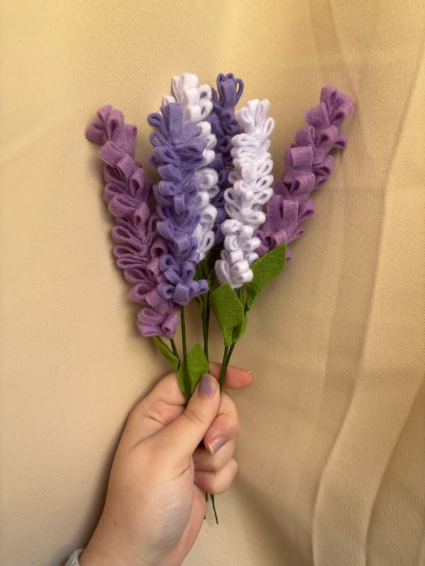 Image of Small Bouquet of Lavender (light variety) 